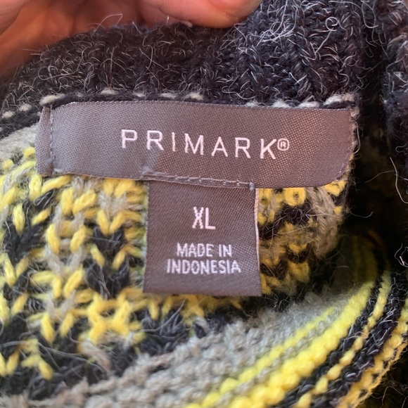 Primark Fair Isle sweater - Picture 3 of 5